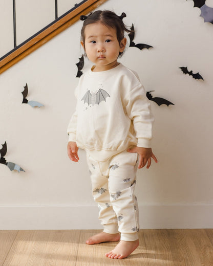 Quincy Mae Relaxed Fleece Sweatpant - Baby Bats - official product image 4