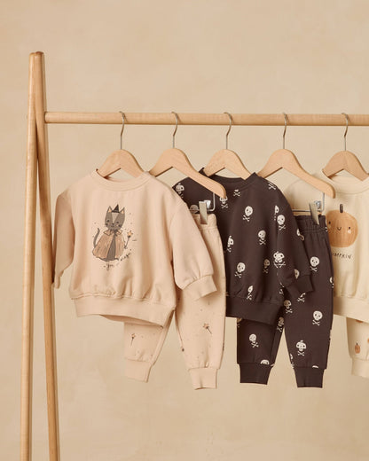 Quincy Mae Relaxed Fleece Sweatshirt || Crossbones Quincy Mae New
