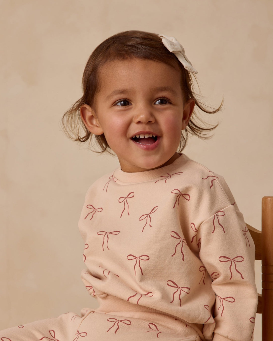 Quincy Mae Relaxed Fleece Sweatshirt || Red Bows Quincy Mae