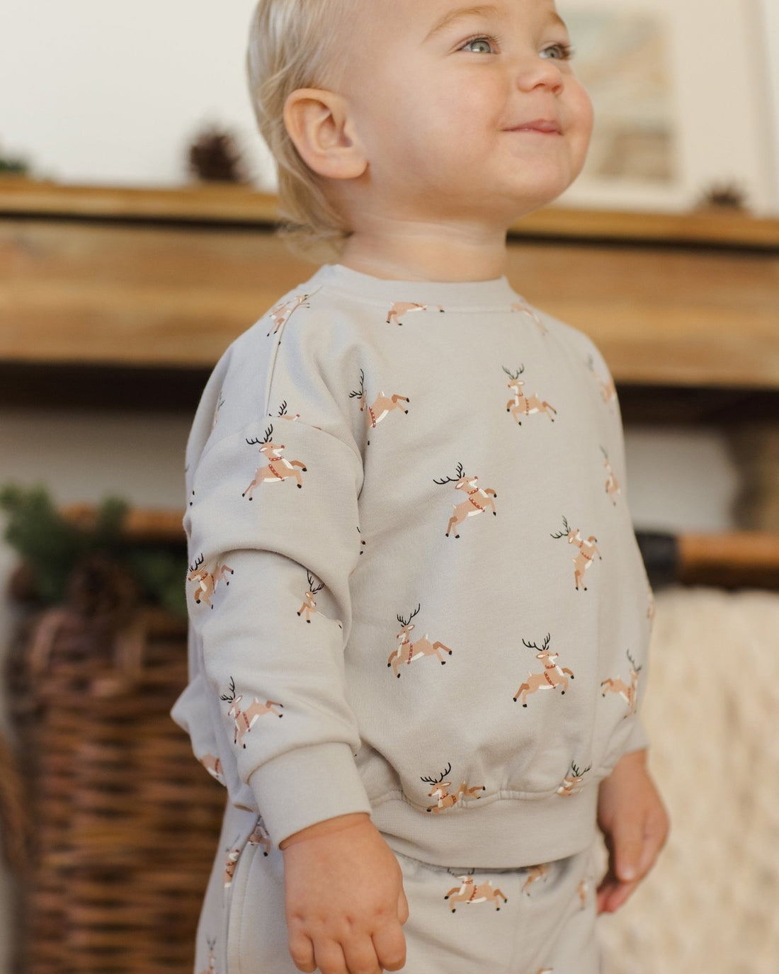 Quincy Mae Relaxed Fleece Sweatshirt || Reindeer Quincy Mae