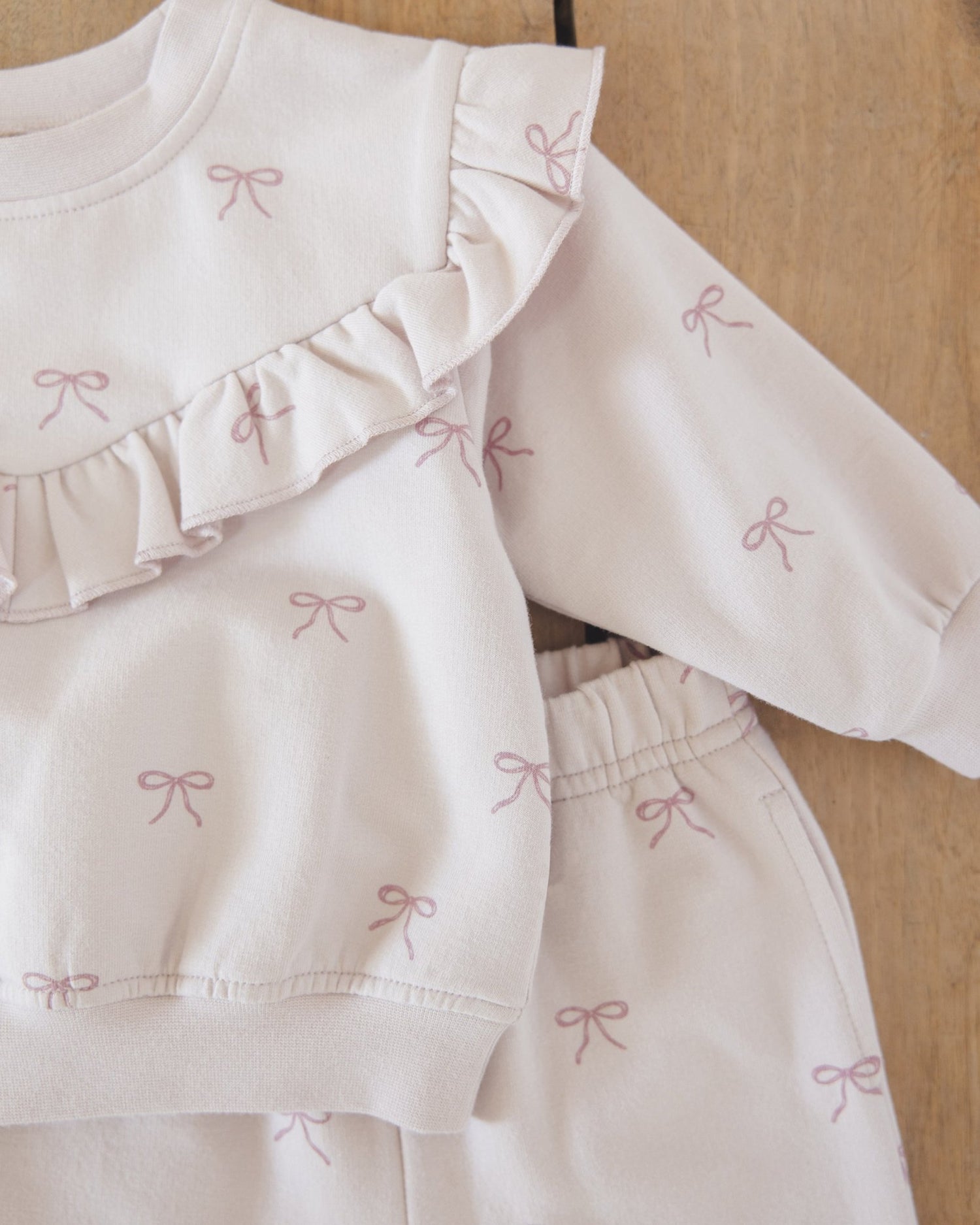 Quincy Mae Ruffle Fleece Sweatshirt || Bows Quincy Mae