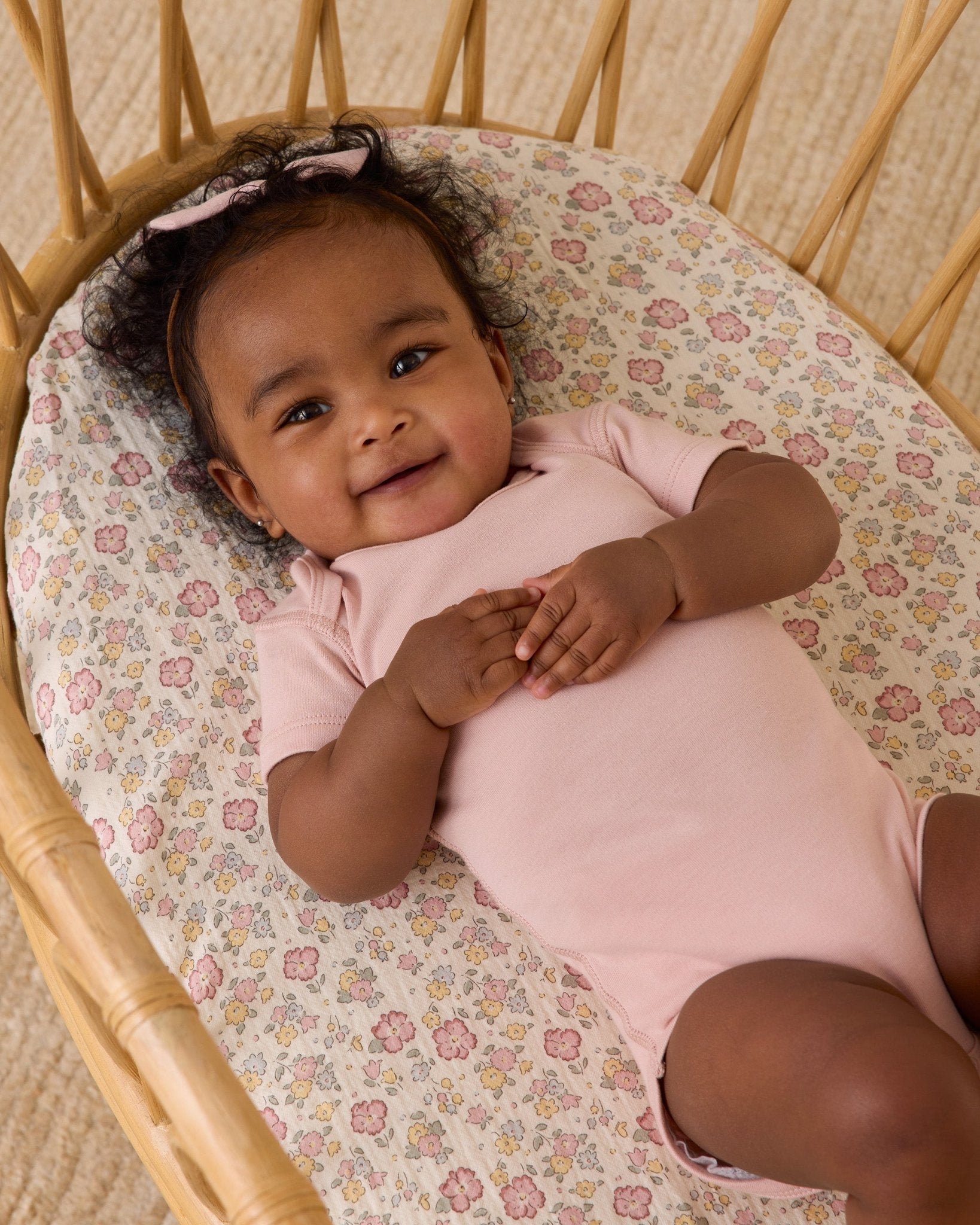 Quincy Mae Short Sleeve Bodysuit, 2 Pack || Swans, Bubblegum Quincy Mae