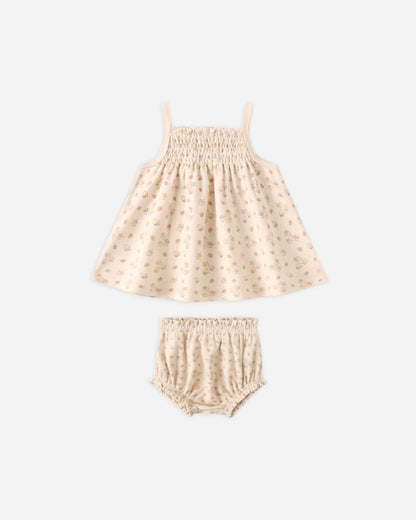 Quincy Mae Smocked Tank + Bloomer Set Strawberries Quincy Mae
