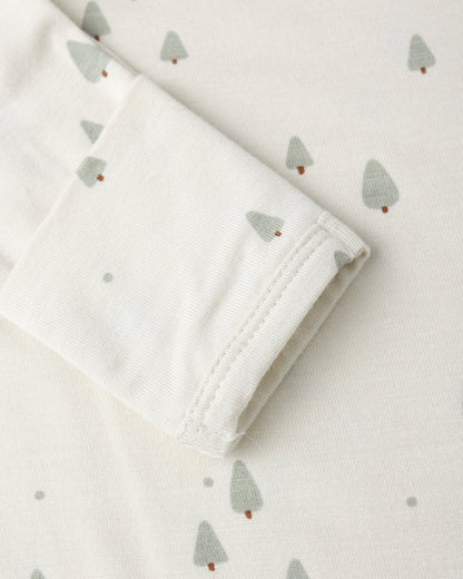 Quincy MaeBamboo Baby Gown + Hat Set || Trees Quincy Mae