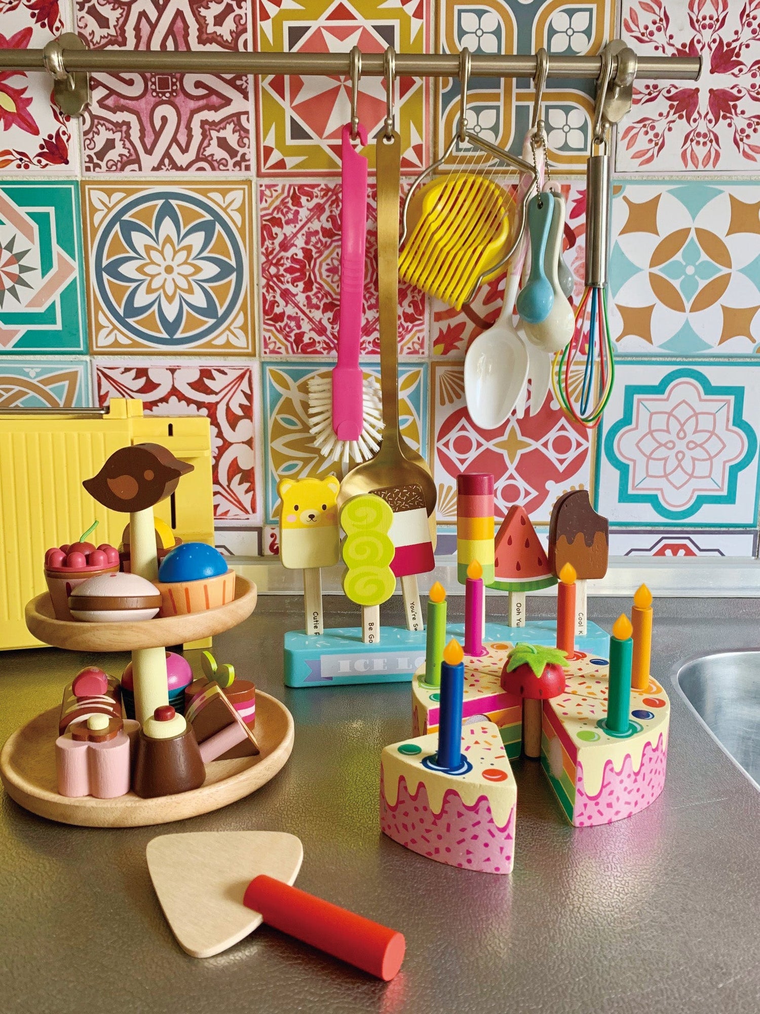 Rainbow Birthday Cake Tender Leaf Toys