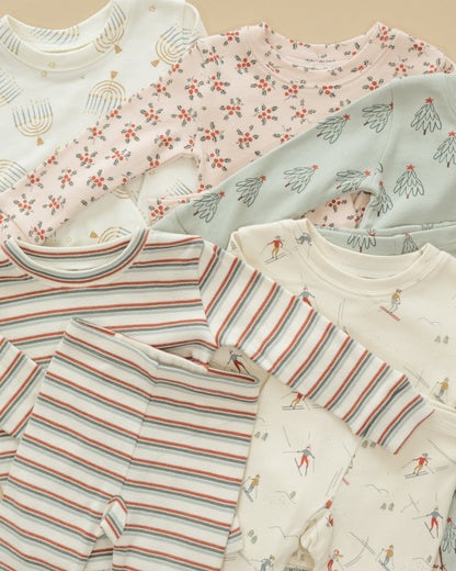 Rylee + Cru Organic Long Sleeve Pajama Set || Holly Berry Rylee + Cru