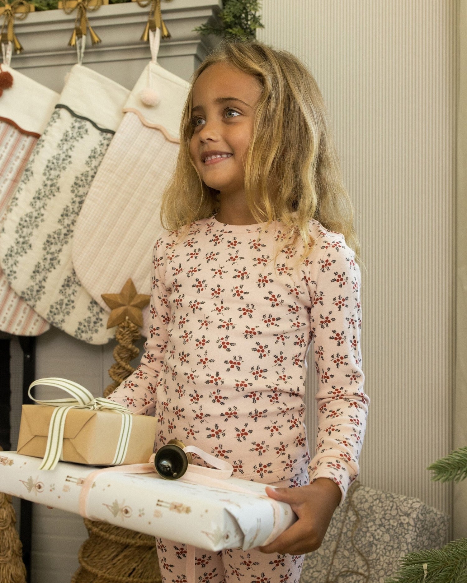 Rylee + Cru Organic Long Sleeve Pajama Set || Holly Berry Rylee + Cru