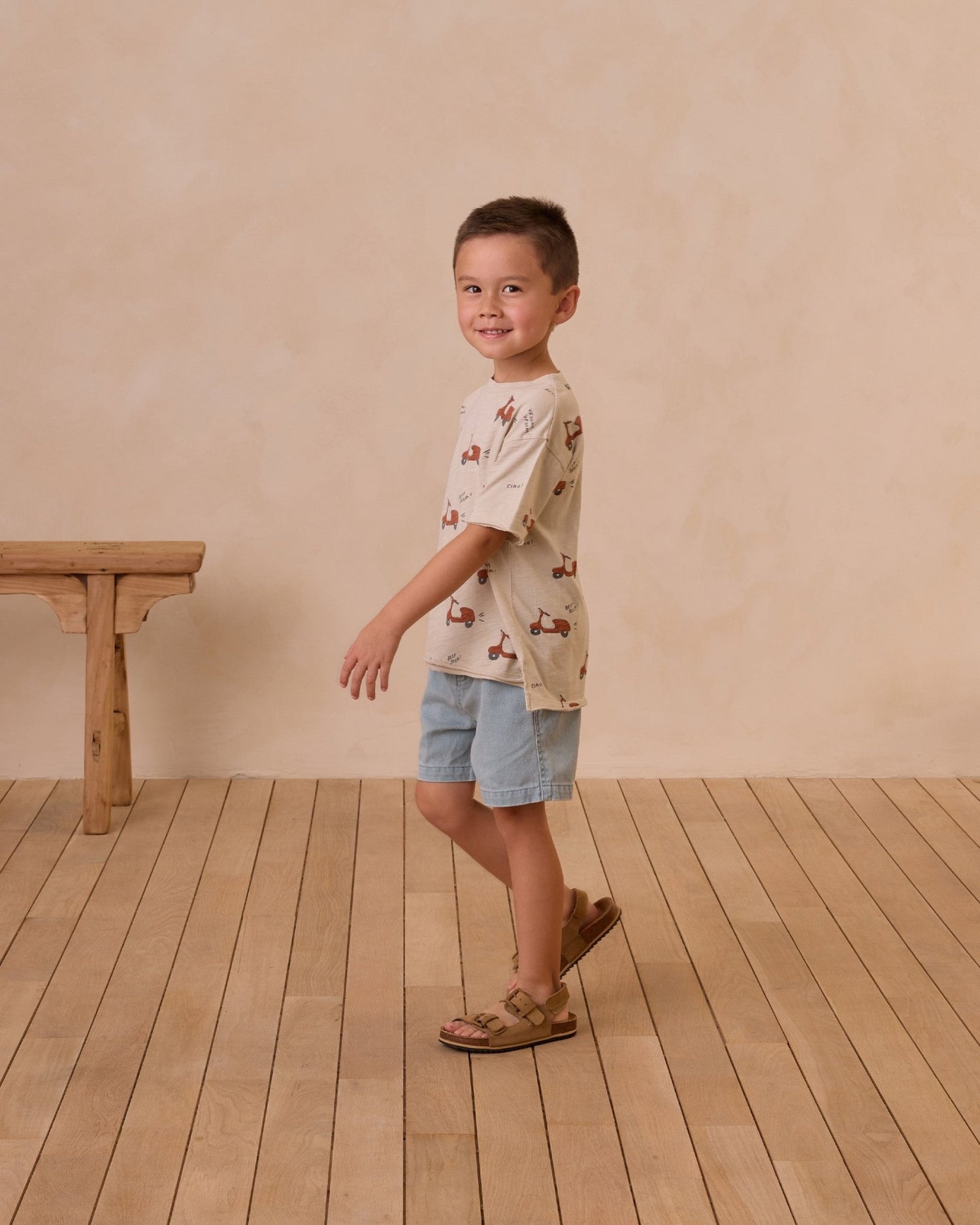 Rylee + Cru Raw Edge Tee || Moped Rylee + Cru