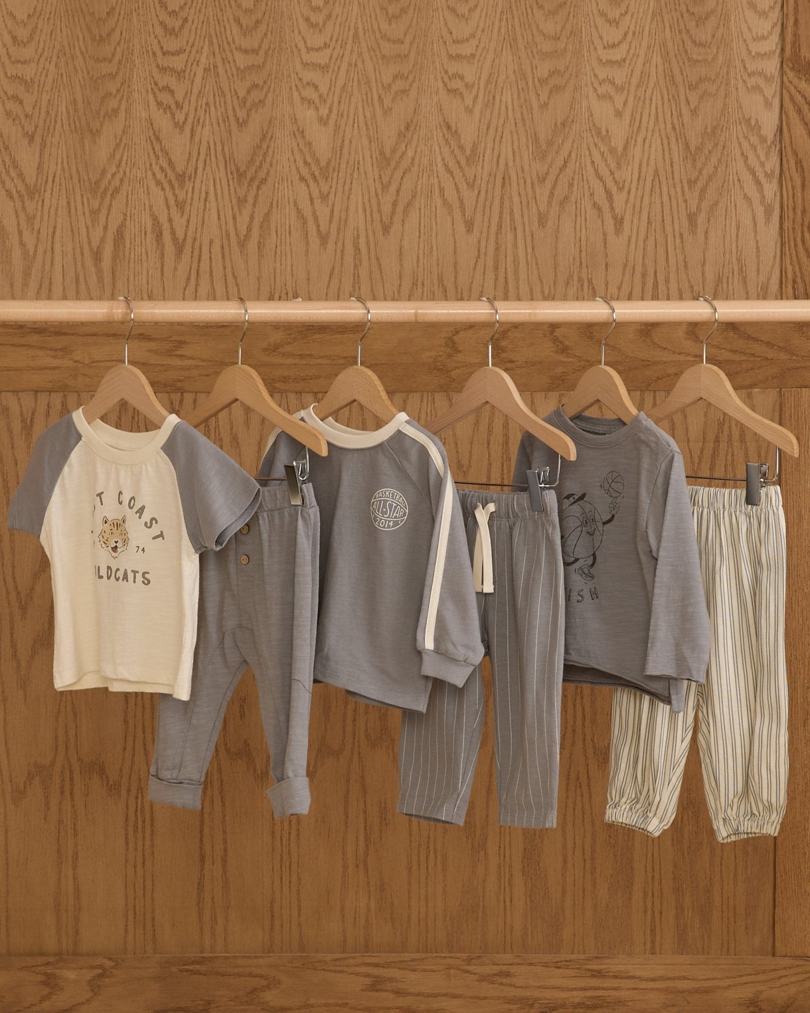 Rylee + CruRaglan Short Sleeve Tee || Wildcats Rylee + Cru