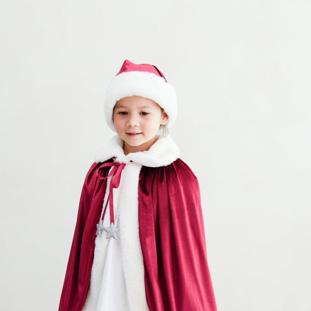 Mimi &amp; Lula Santa hat Mimi &amp; Lula