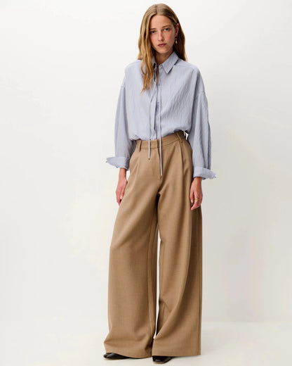 Sessùn Liza Shirt in Maysand, styled view