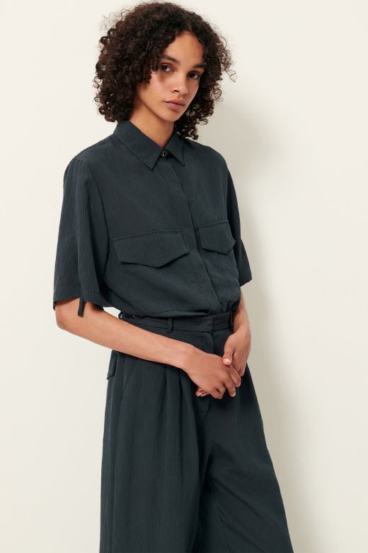 Sessùn SIMONIN Short Sleeve Jacquard Blouse – Smoke Green Sessùn