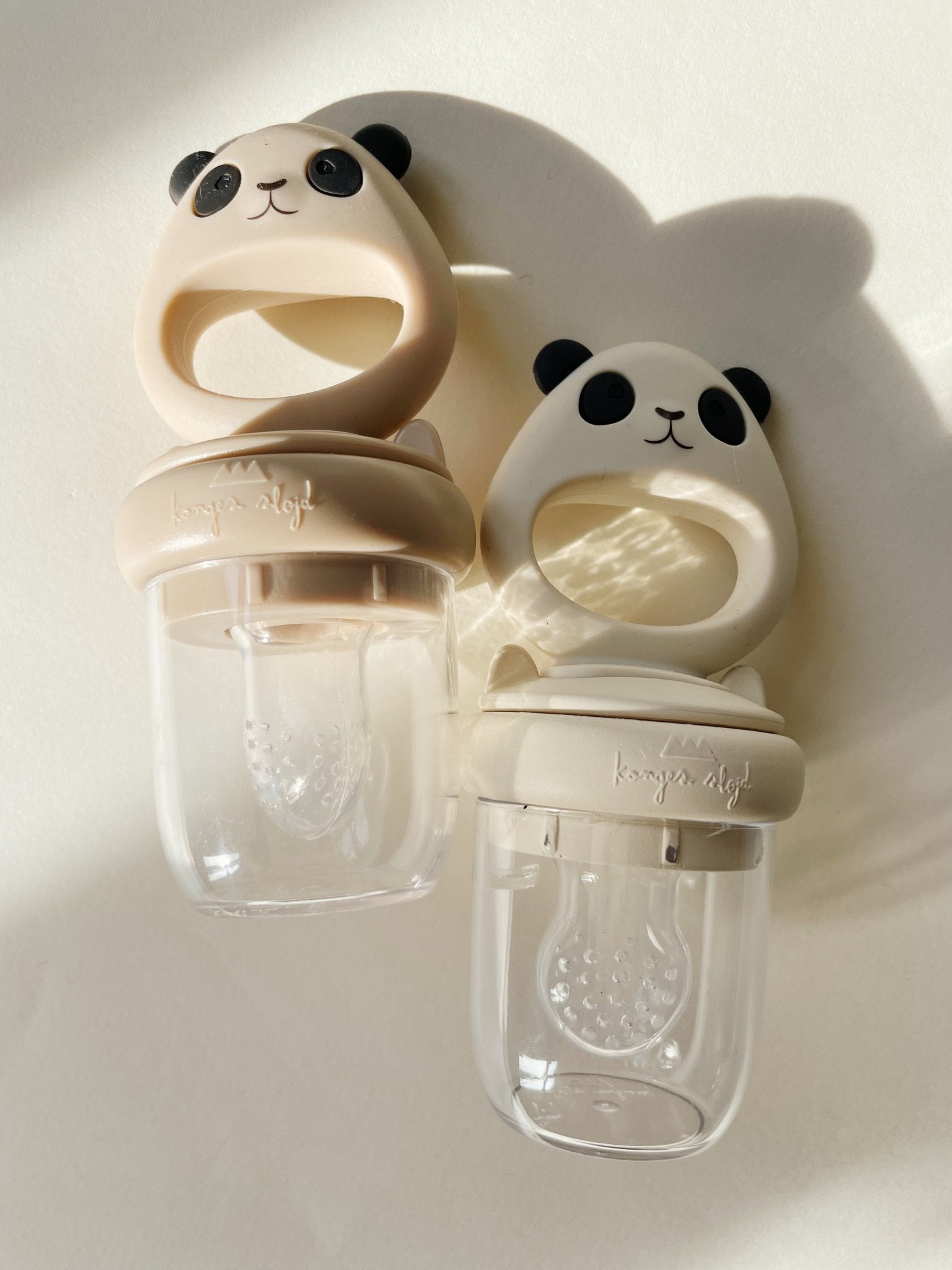 Silicone fruit feeding panda pacifier - shell mix Konges Sløjd - enjoykidsus