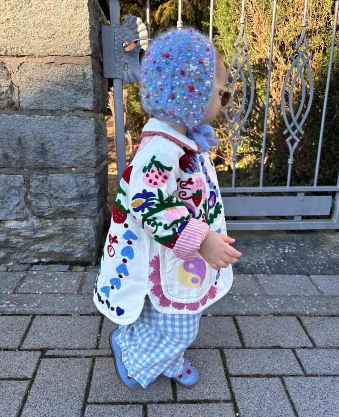 Sissel Edelbo Maggie Mini Jacket – White Rose Suzani Embroidered Jacket Sissel - edelbo