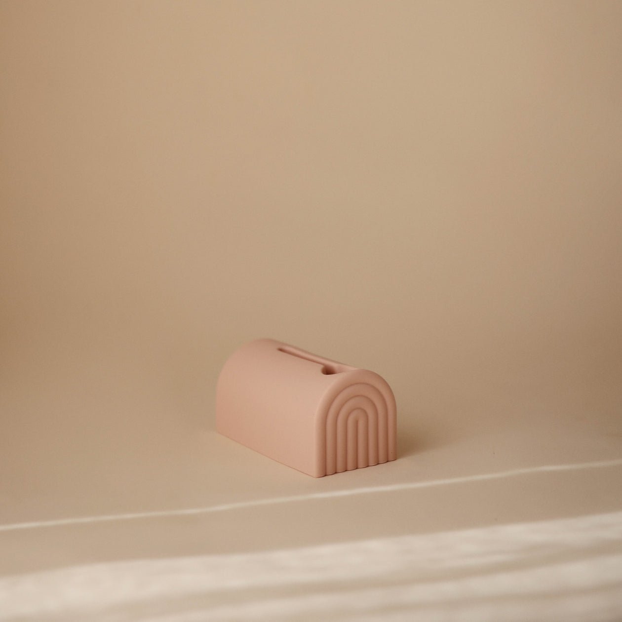 Spout Cover - Blush Mushie