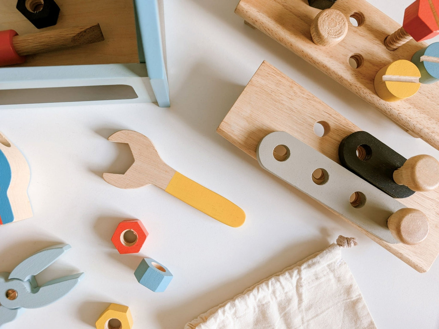 Tender Leaf Toys Tap Tap Tool Box Tender Leaf Toys