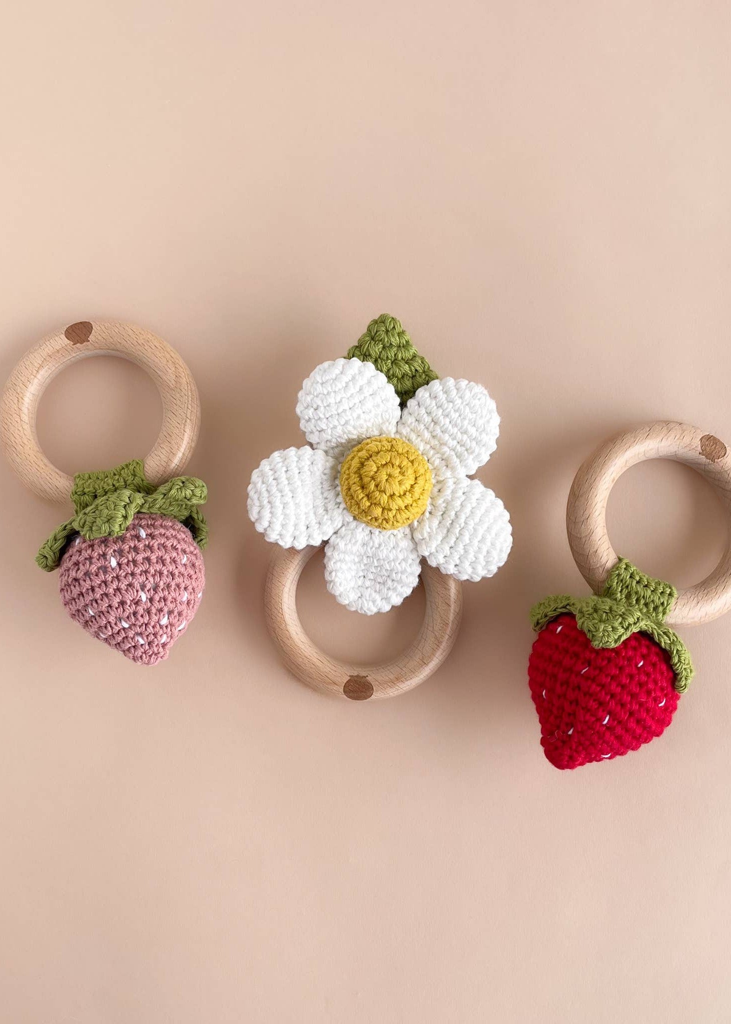 The Blueberry Hill - Crochet Rattle Teether Strawberry Pink Baby Toy Spring Summe The Blueberry Hill - enjoykidsus