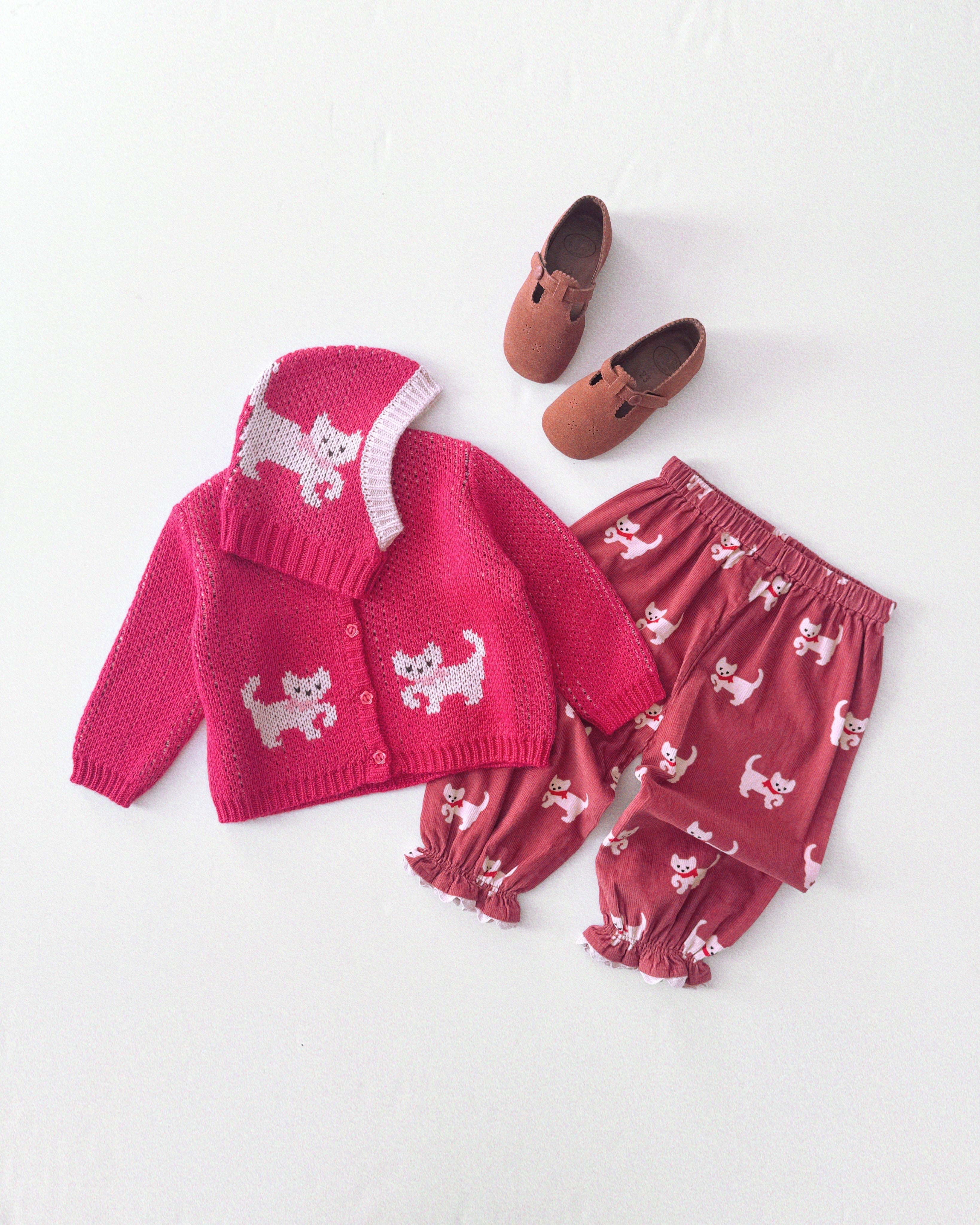 Hello Simone Baby Jeannette Cardigan - Kitty Cherry model