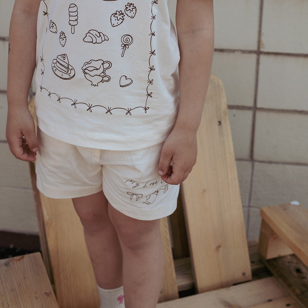 VACVAC Amélie Graphic Tee – Kids | Organic Cotton T-Shirt VACVAC