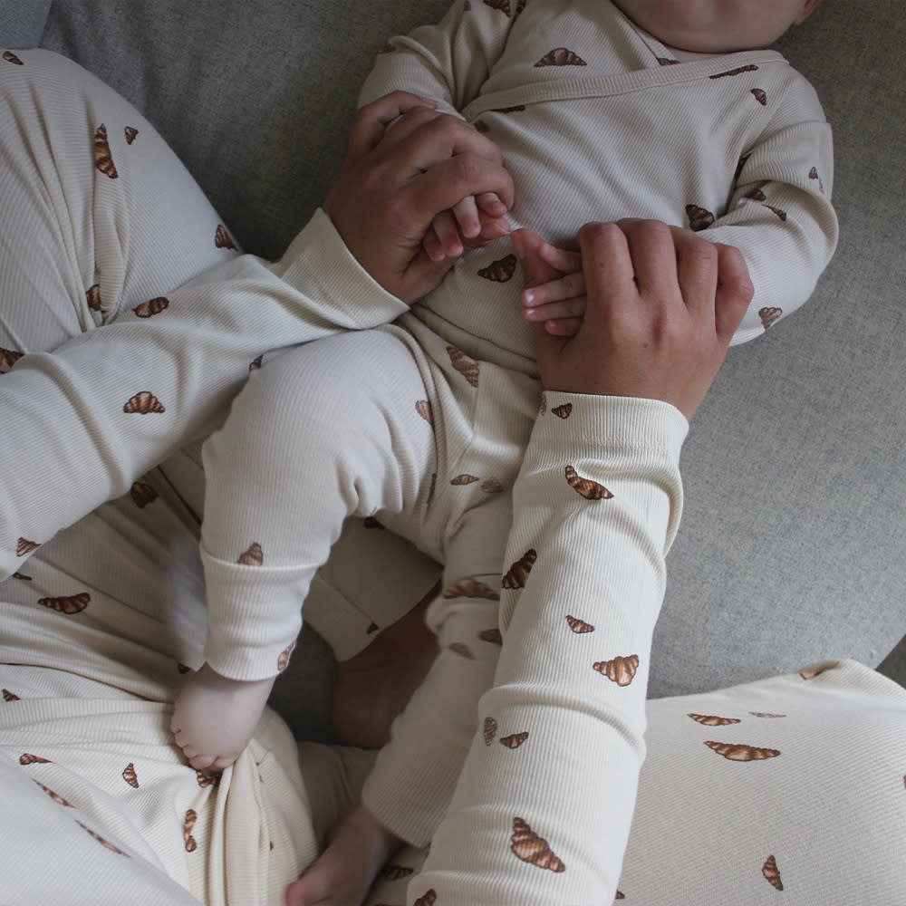 VACVAC Toulon NB Crossover Bodysuit LS – Croissant Mini | Organic Baby Bodysuit VACVAC