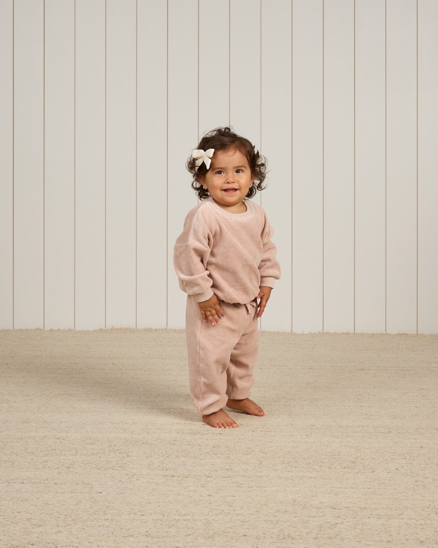 Velour Relaxed Sweatshirt || Blush Quincy Mae - enjoykidsus