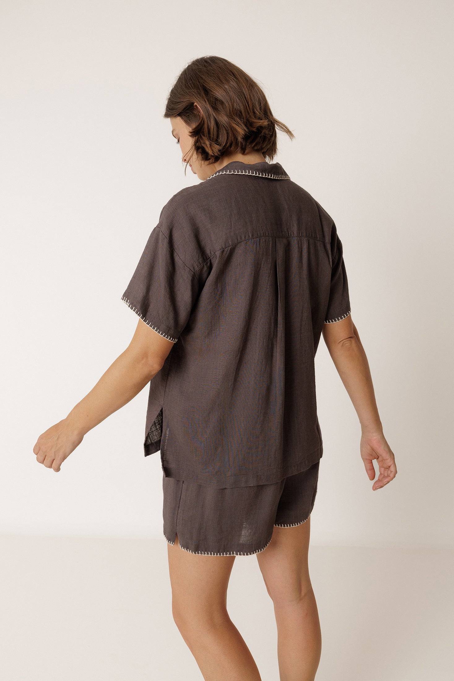 Indi &amp; Cold HANDMADE-EMBROIDERY SHIRT