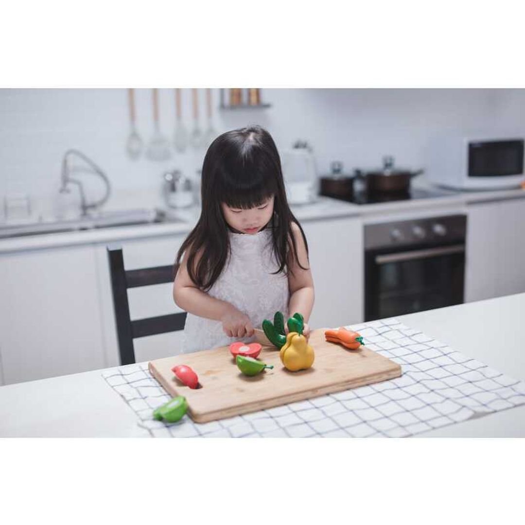 Wonky Fruit & Vegetables PlanToys - enjoykidsus